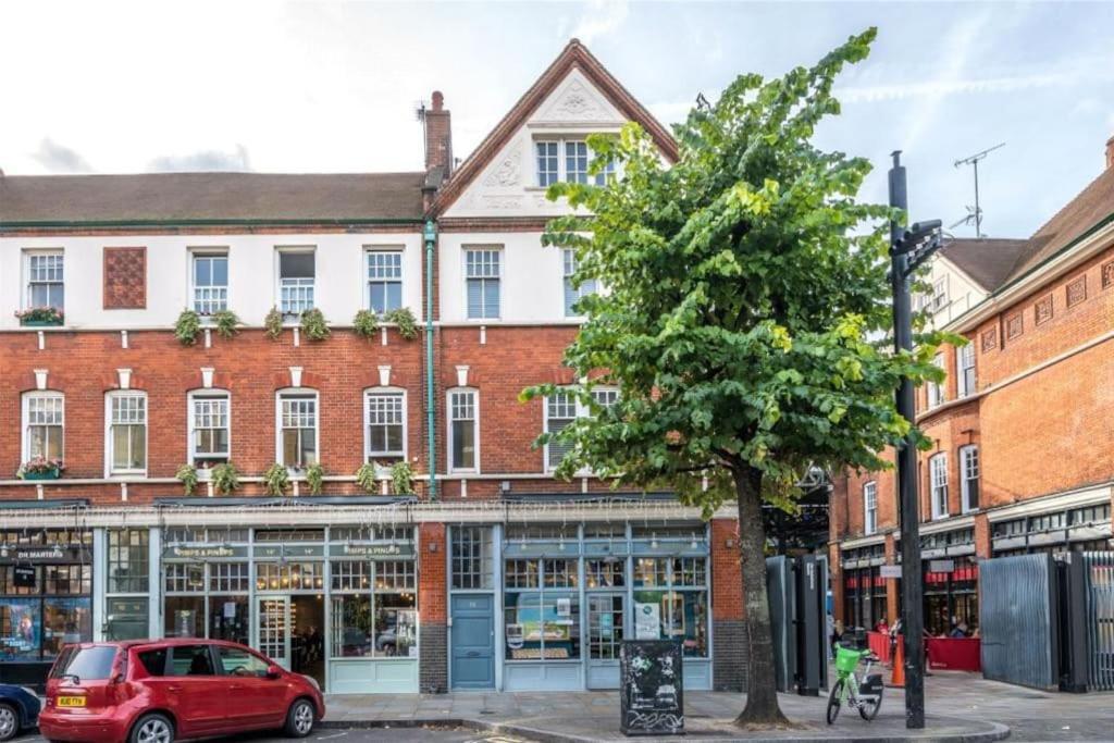Three-Storey, Renovated 1890S Heritage Home In Spitalfields Market London Exterior photo